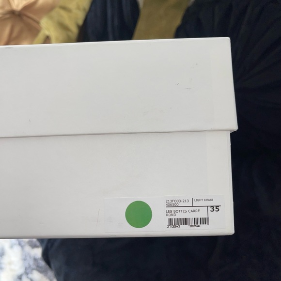 Jacquemus Les Bottes Carré Ronds boots in Khaki - Picture 13 of 14